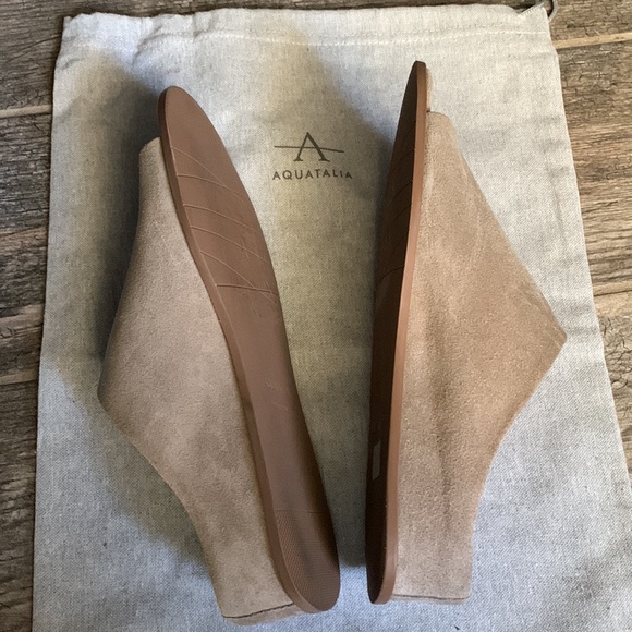 Aquatalia Anne Ecru Slide Suede NWOT - Picture 6 of 8